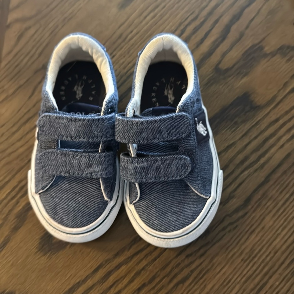 Polo sneakers